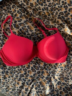 Skims T Shirt Bra - Women Intimates & Sleepwear